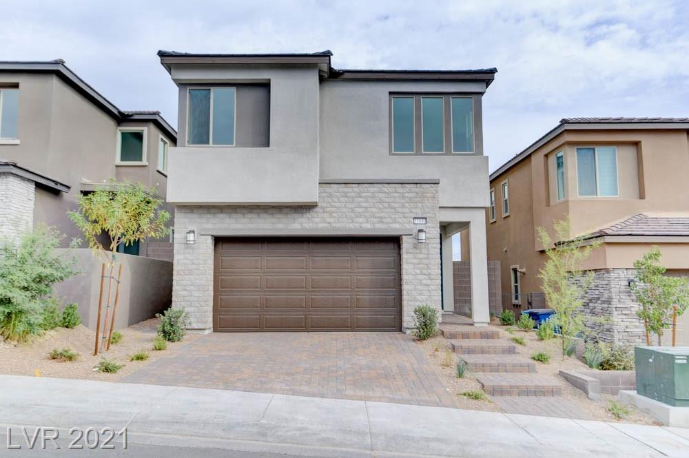 11840 Pelican Butte Avenue
