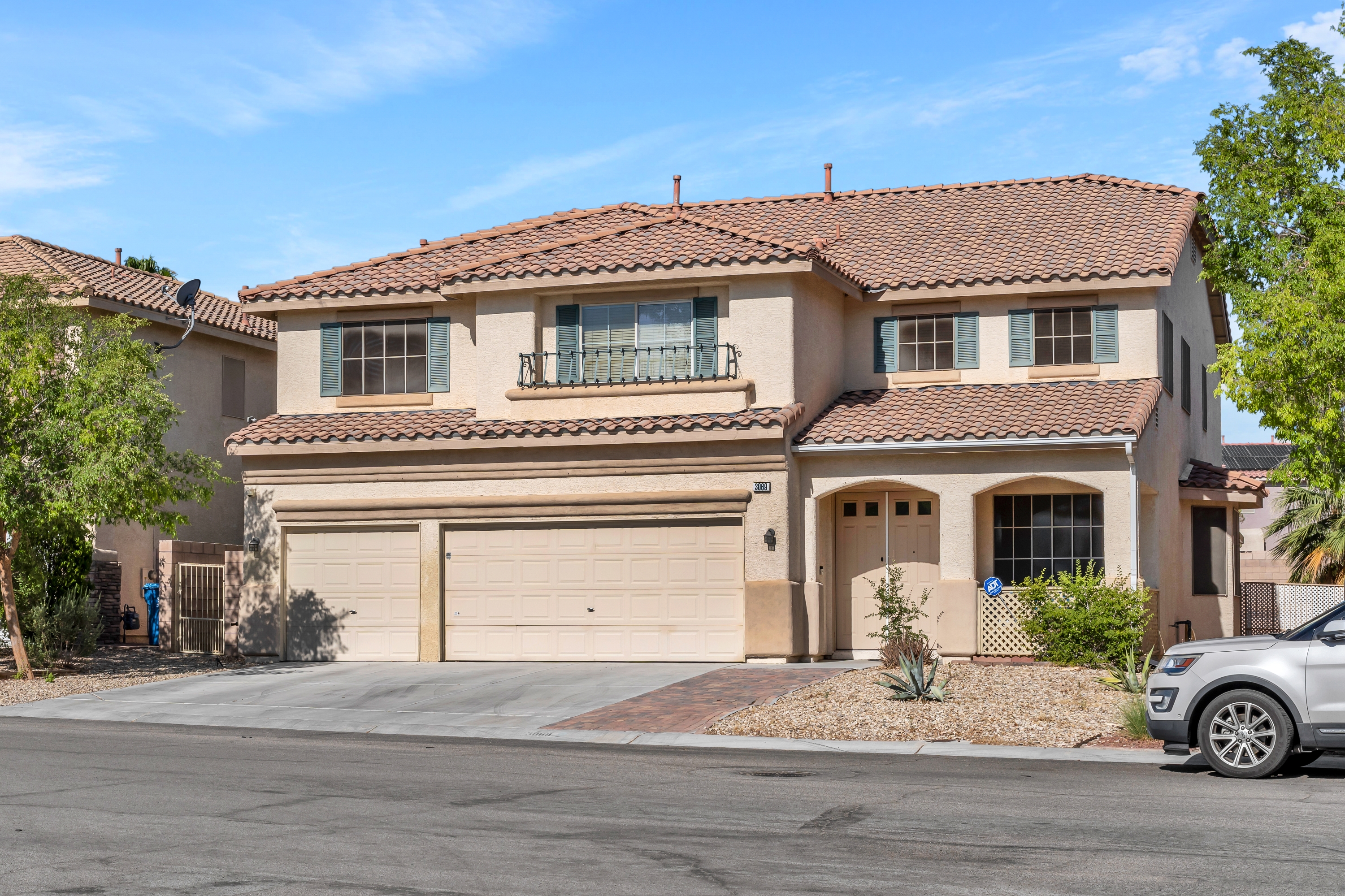 3069 Regal Cove Street