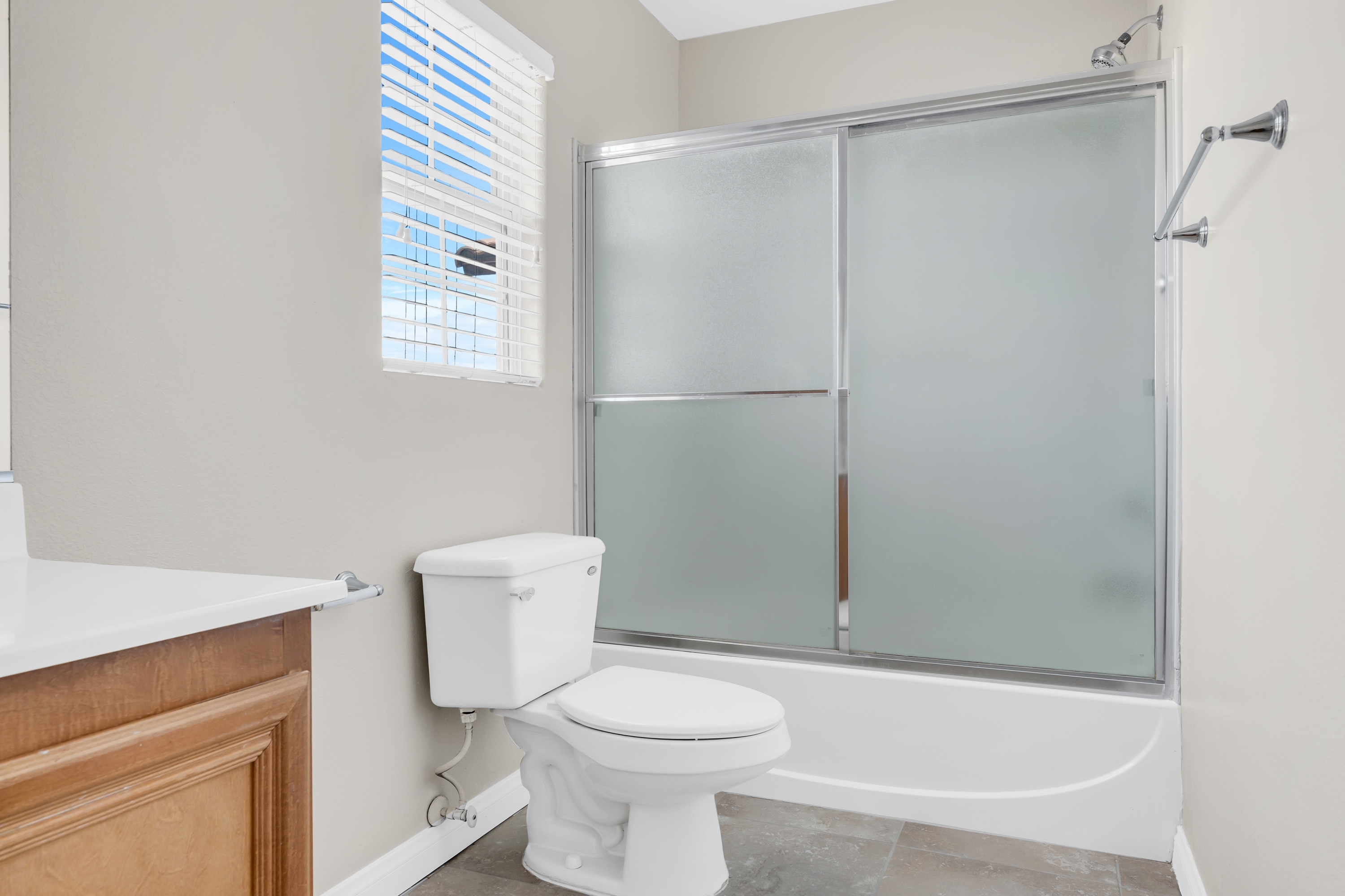 Property photo thumbnail 29