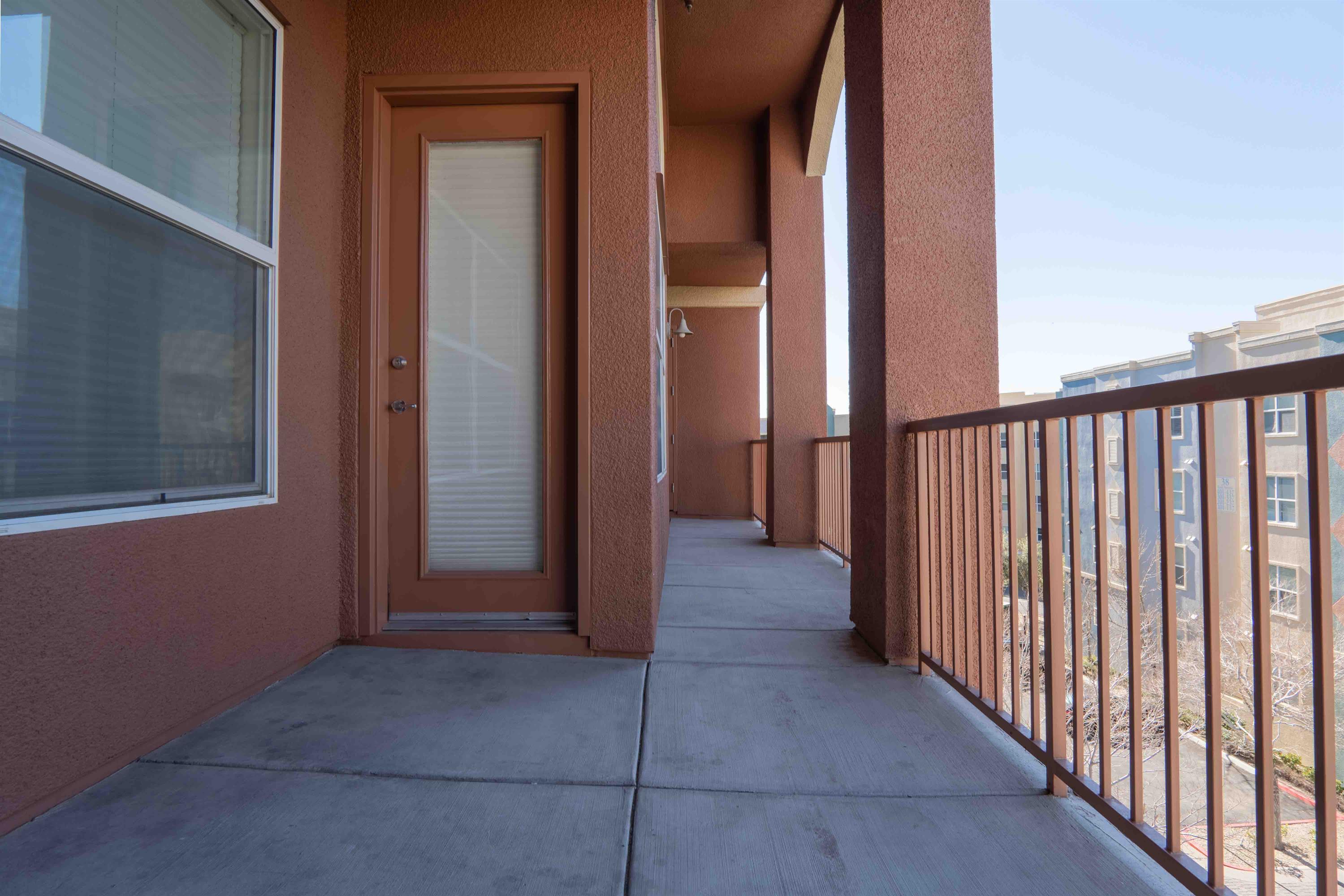 Property photo thumbnail 13