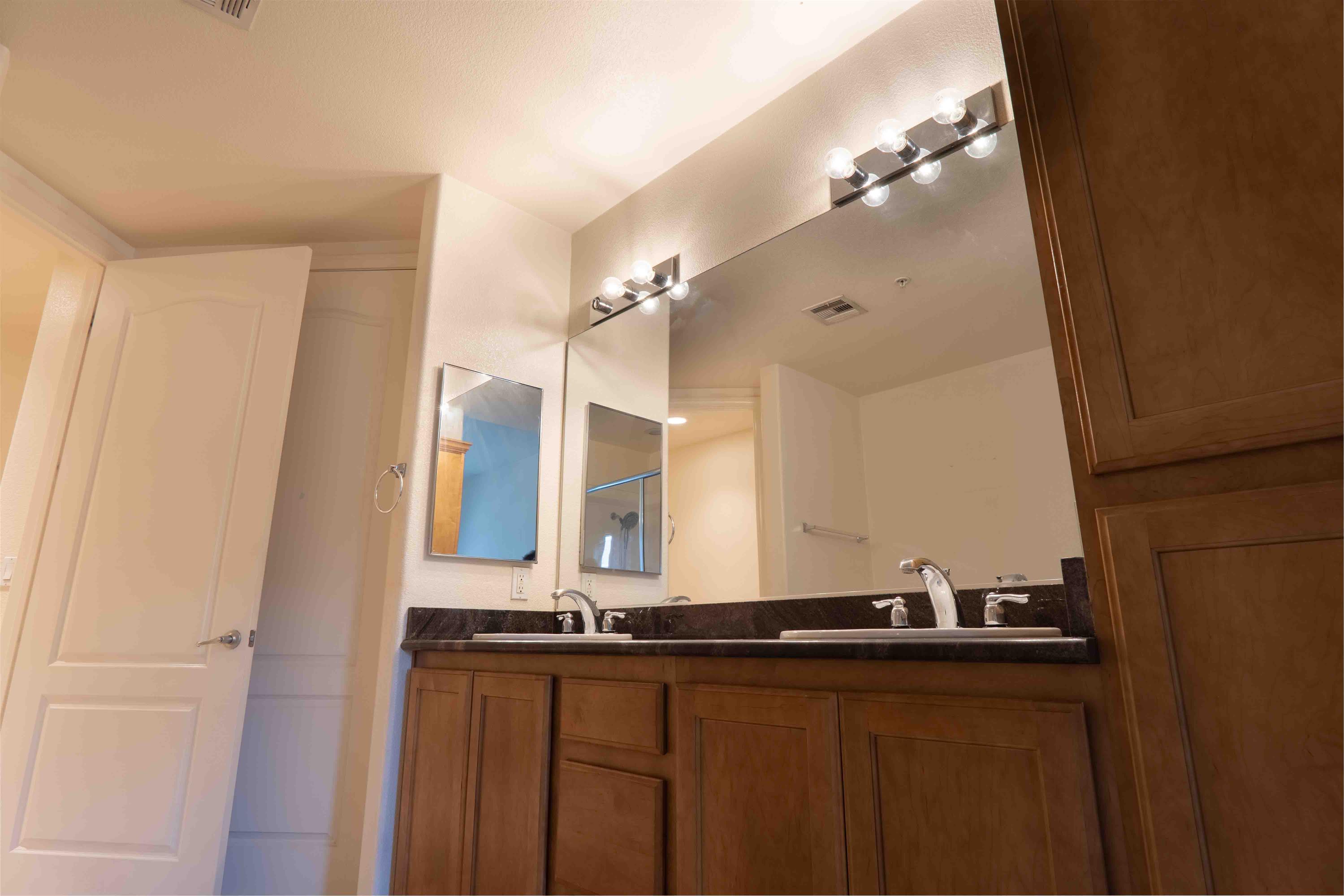 Property photo thumbnail 15