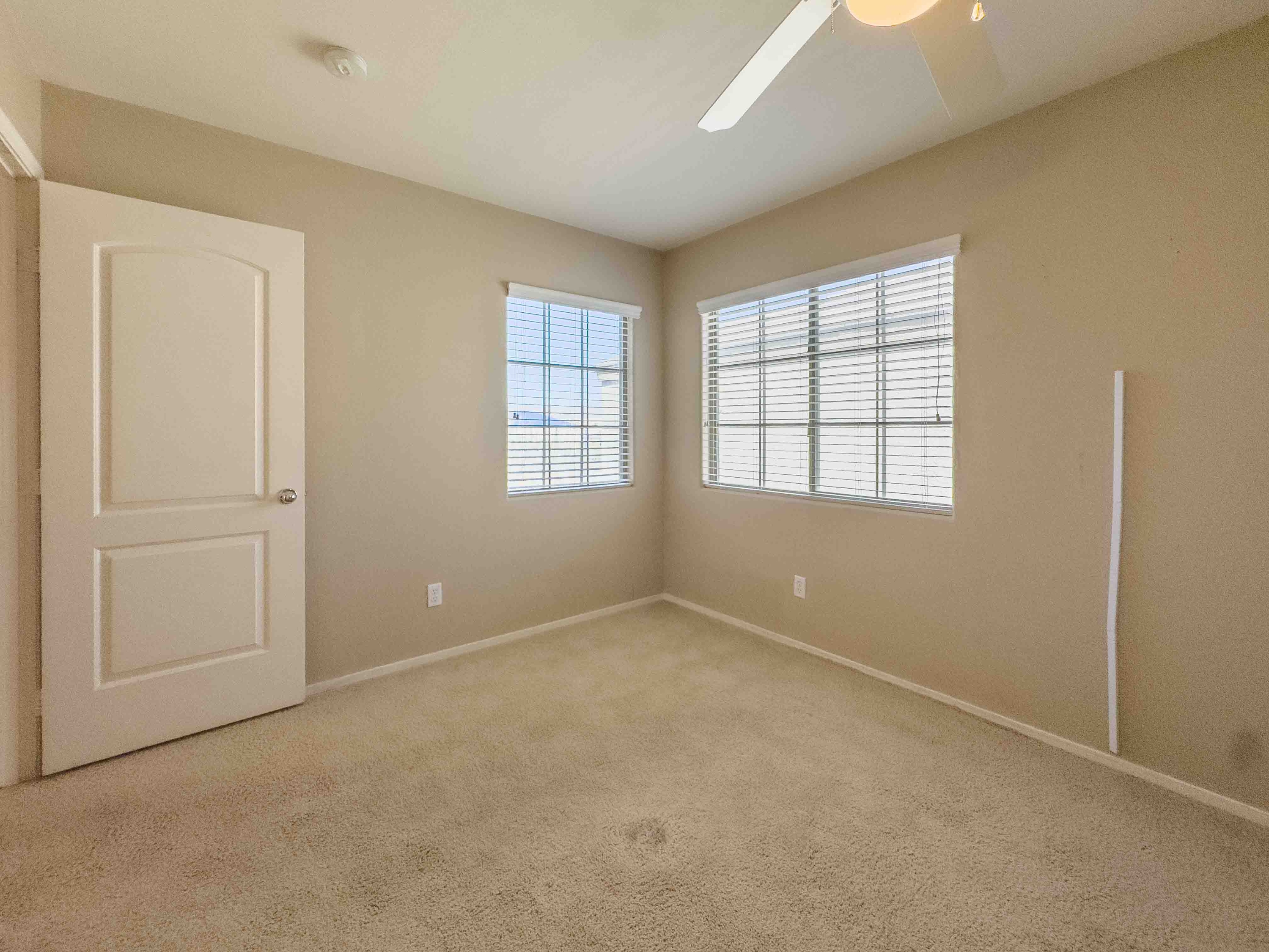 Property photo thumbnail 20