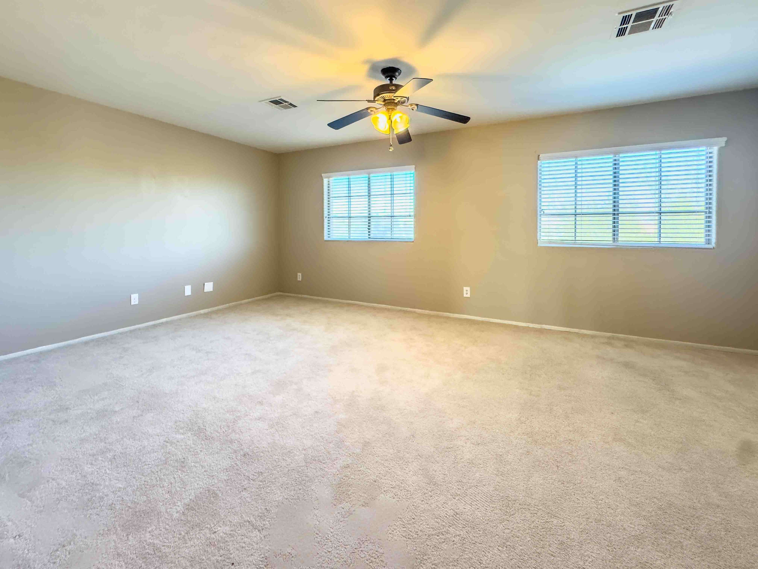 Property photo thumbnail 21