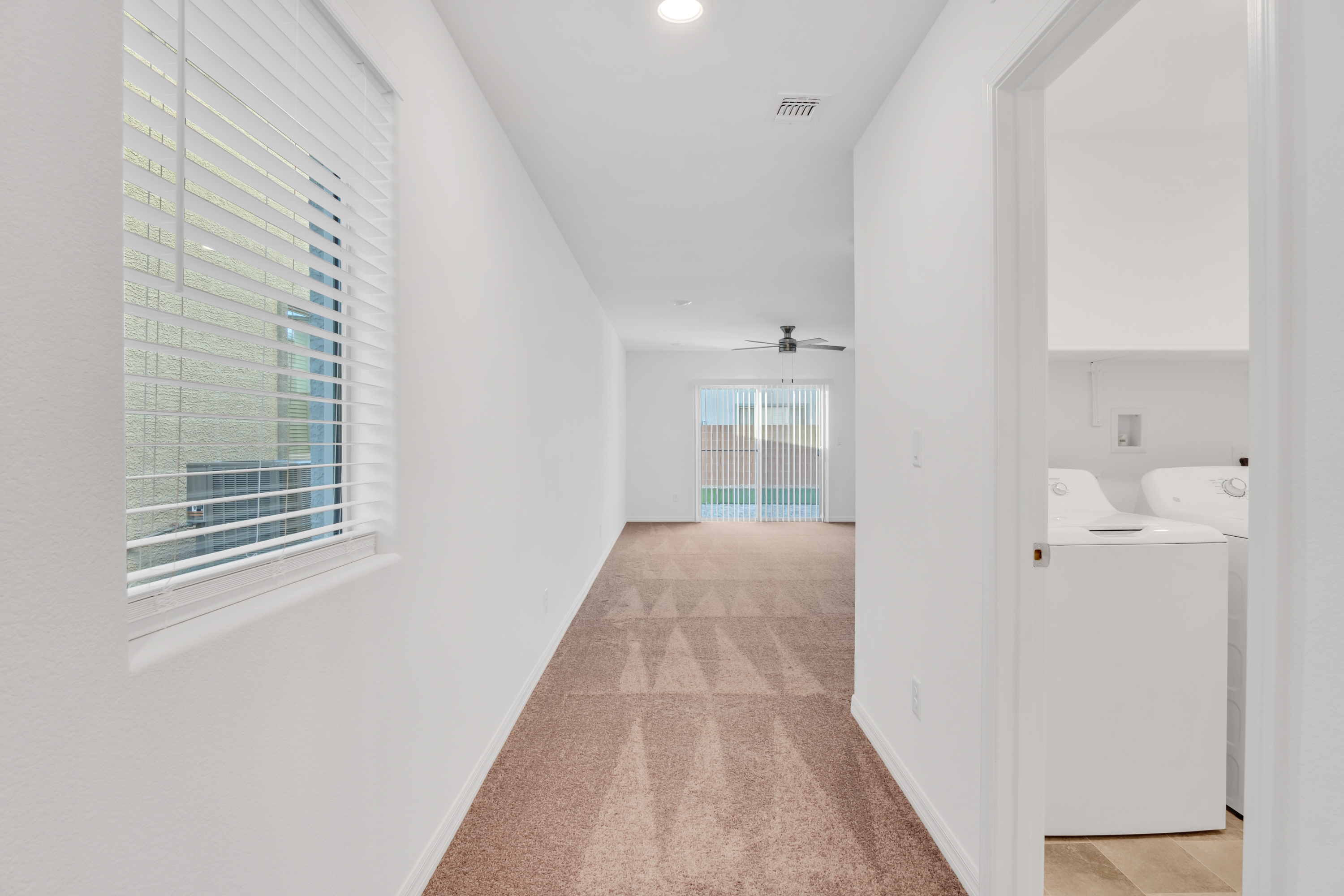 Property photo thumbnail 14