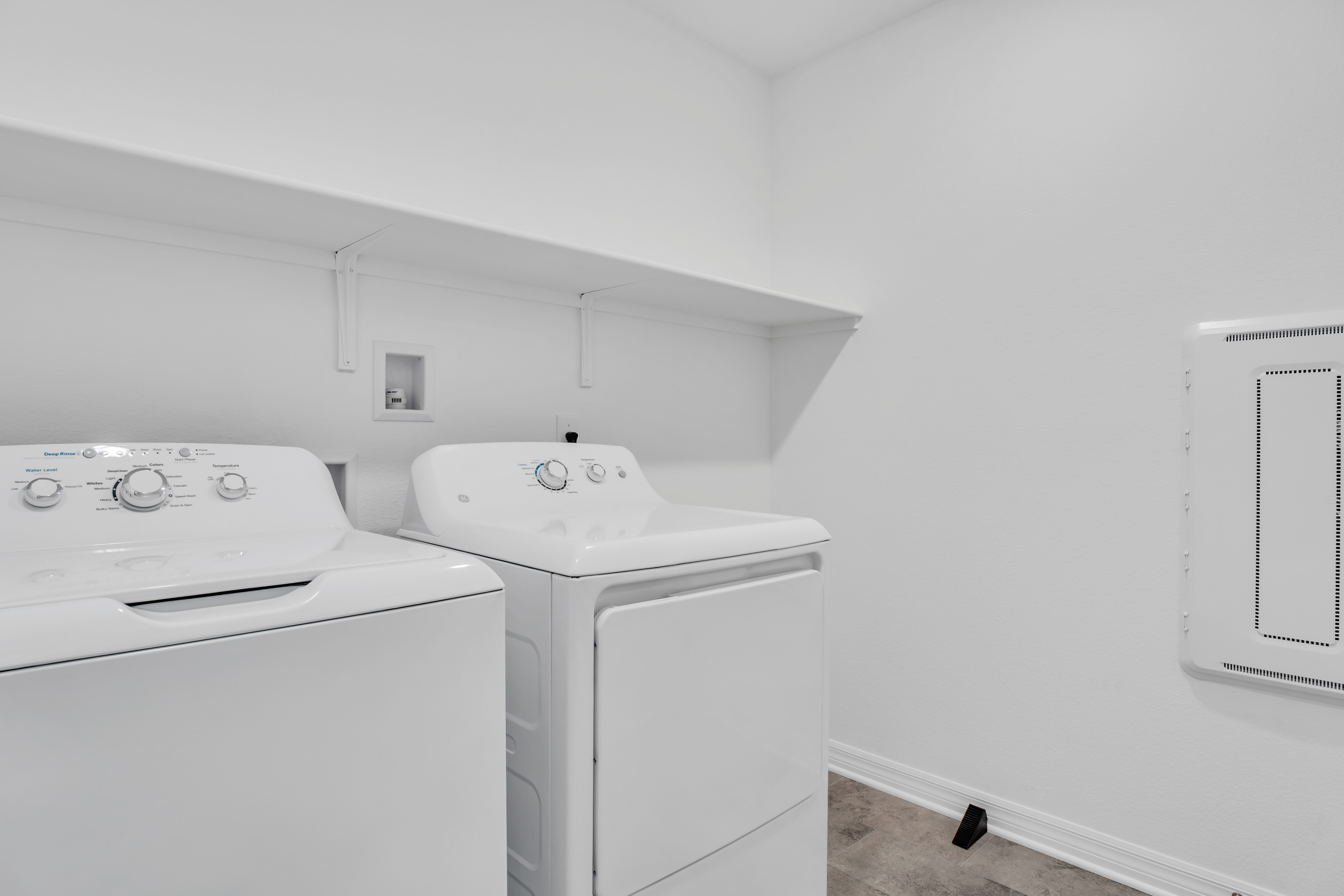 Property photo thumbnail 15