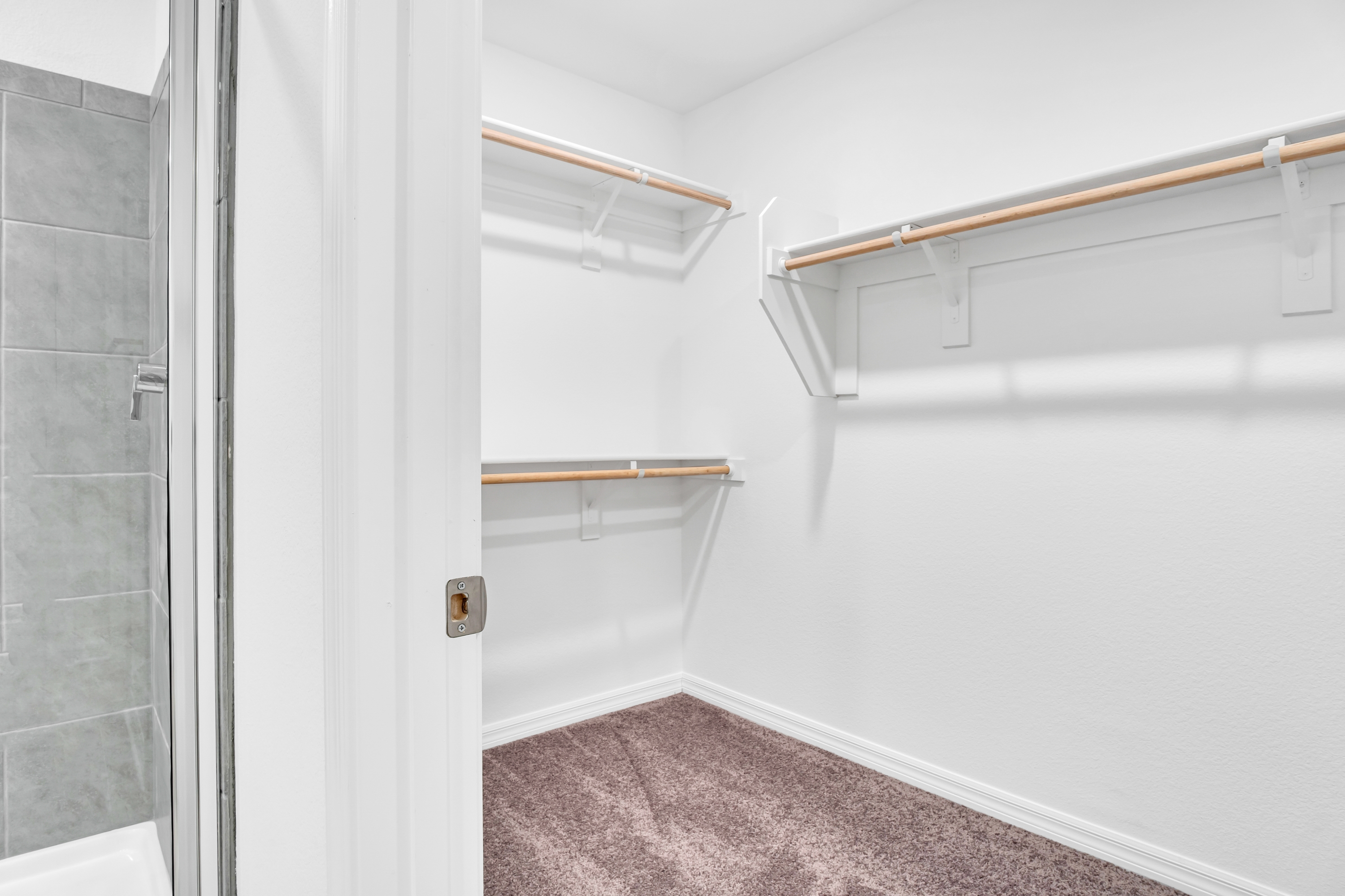 Property photo thumbnail 19