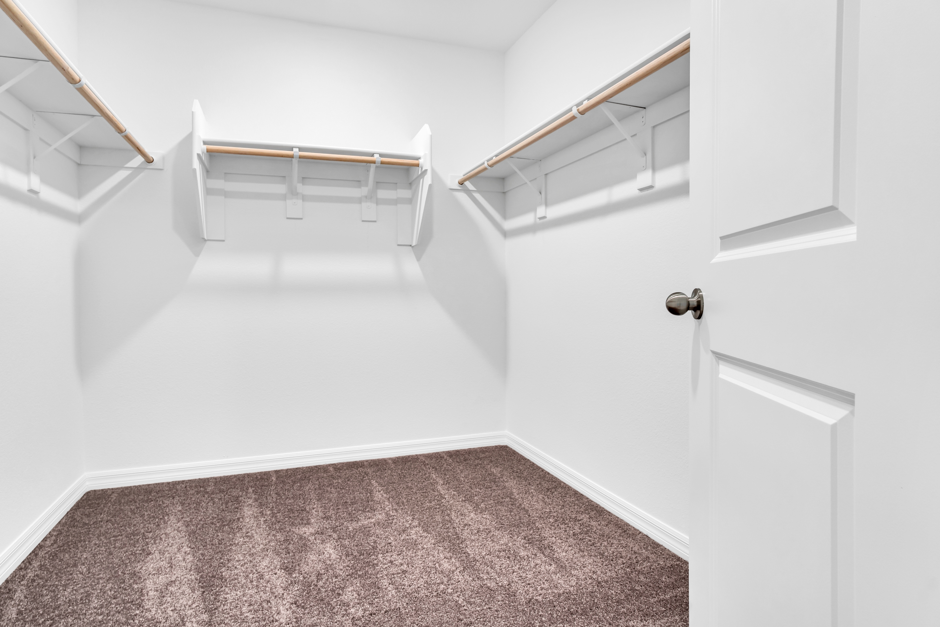 Property photo thumbnail 26