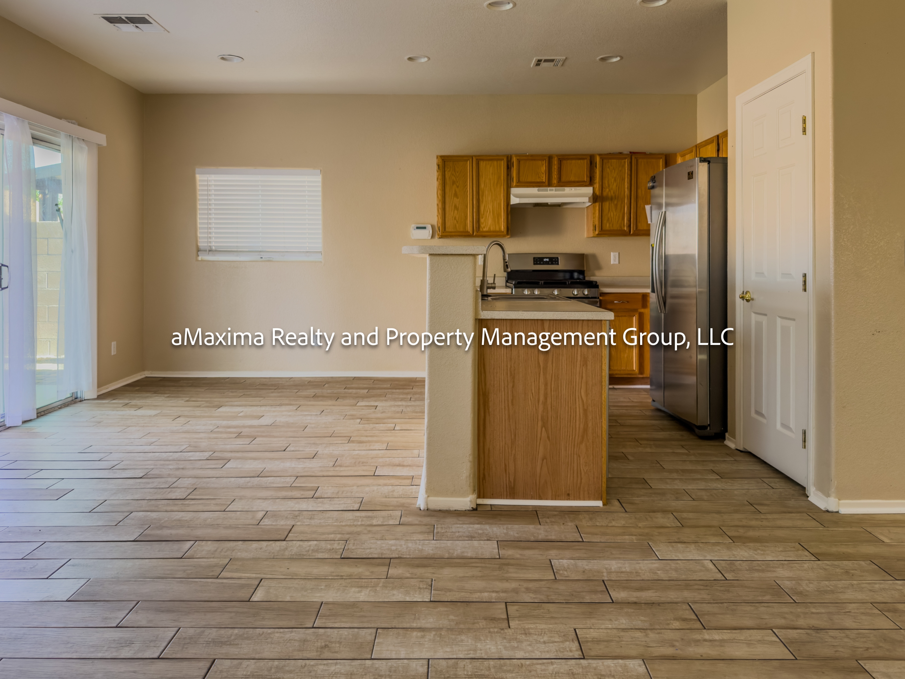 Property photo thumbnail 4