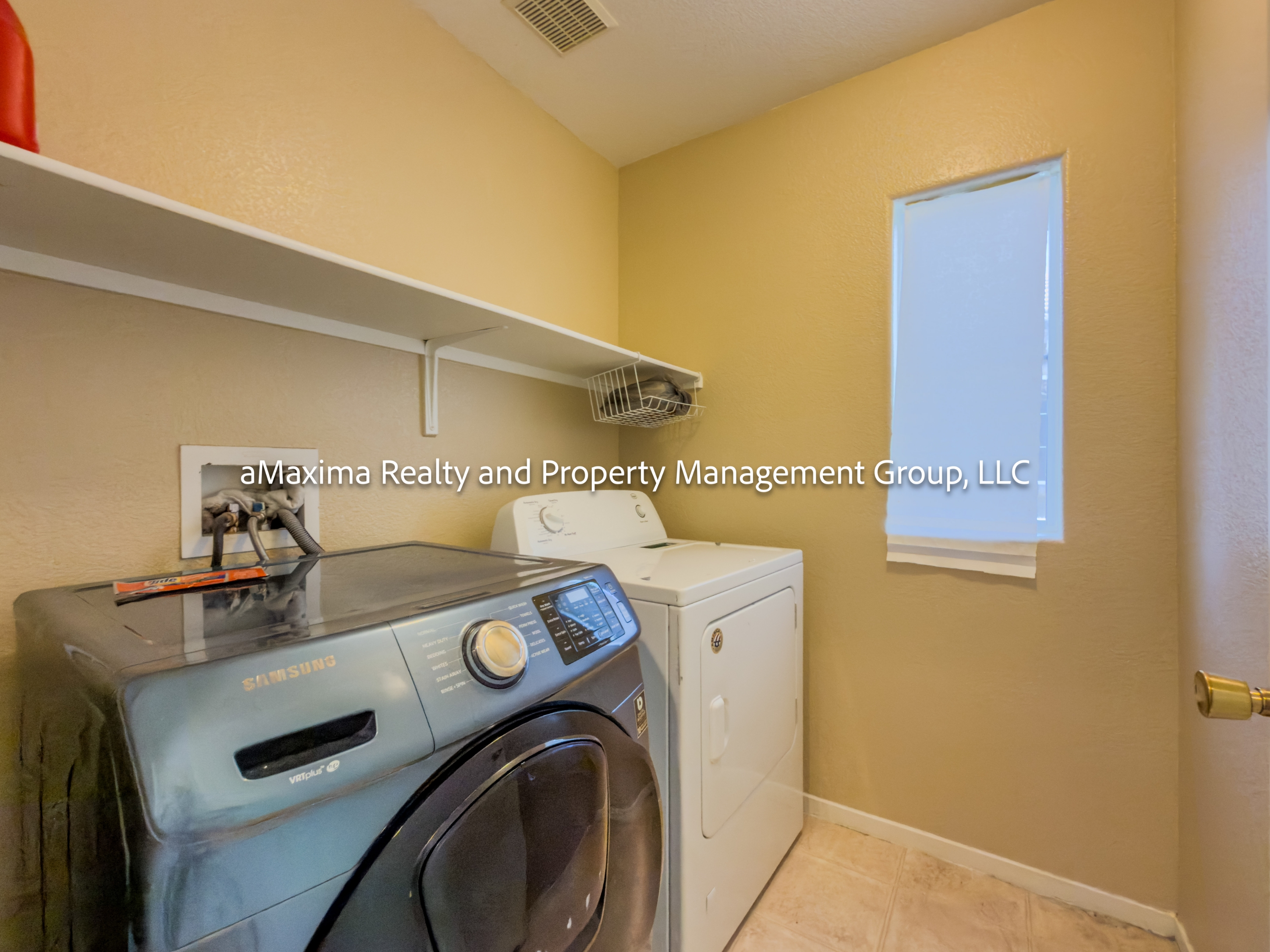 Property photo thumbnail 15