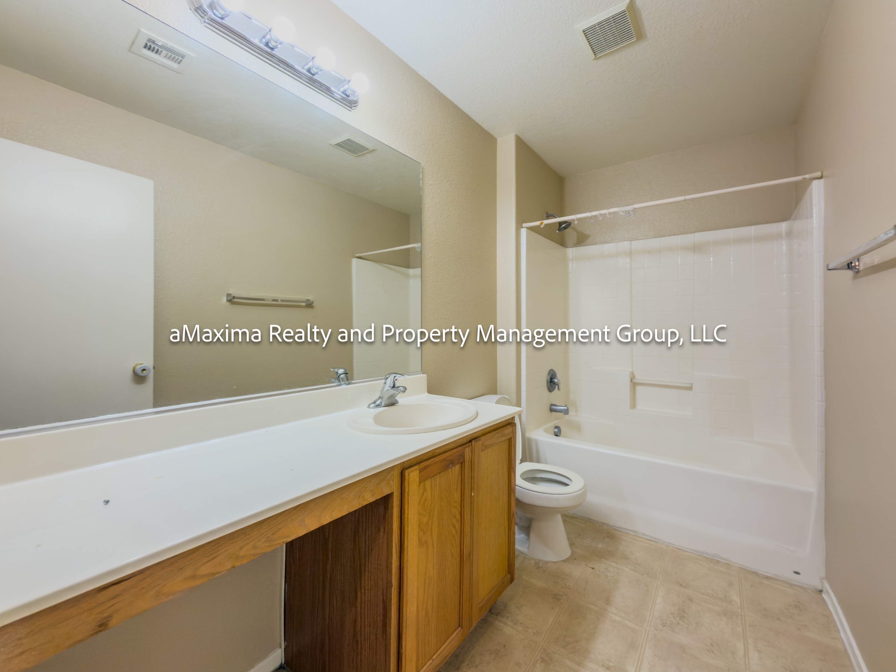 Property photo thumbnail 19